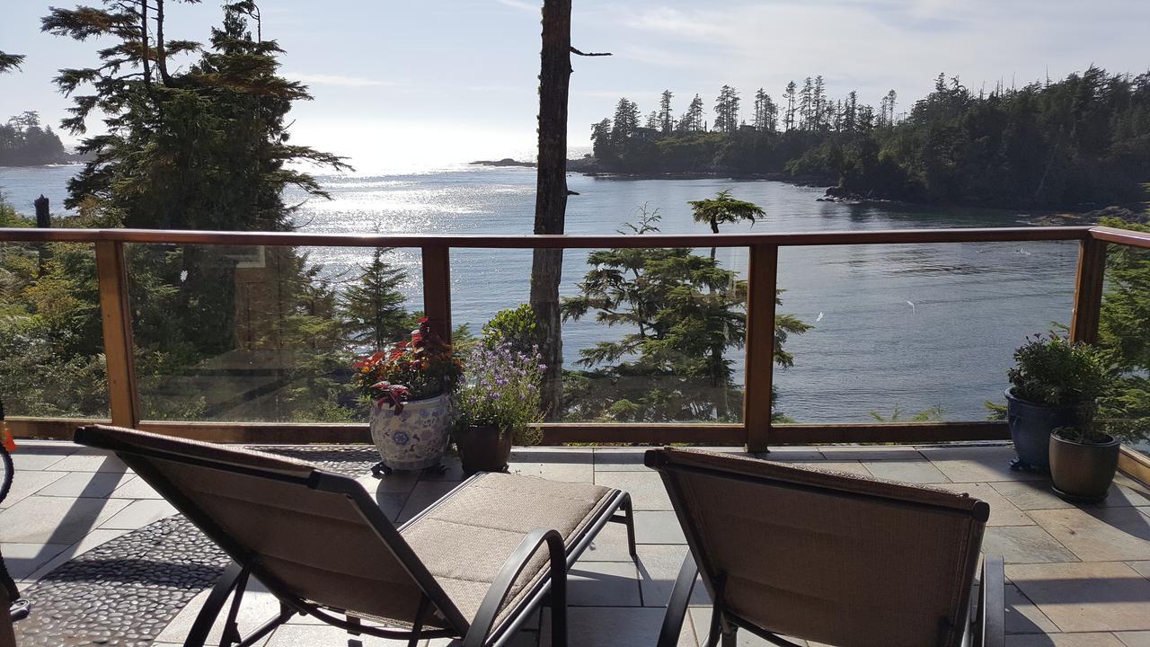 Reef Point Oceanfront Bed And Breakfast Юклулет Экстерьер фото